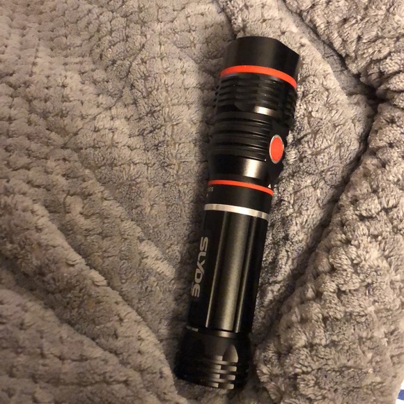 EdisonBright Nebo Slyde 250 Lumen LED Flashlight/Worklight 6156  NWT - Picture 4 of 13